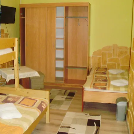 Bed & Breakfast Kek Panzio